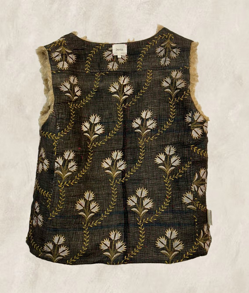 GILET-KANTHA-FOURRÉ-LOTUS-02
