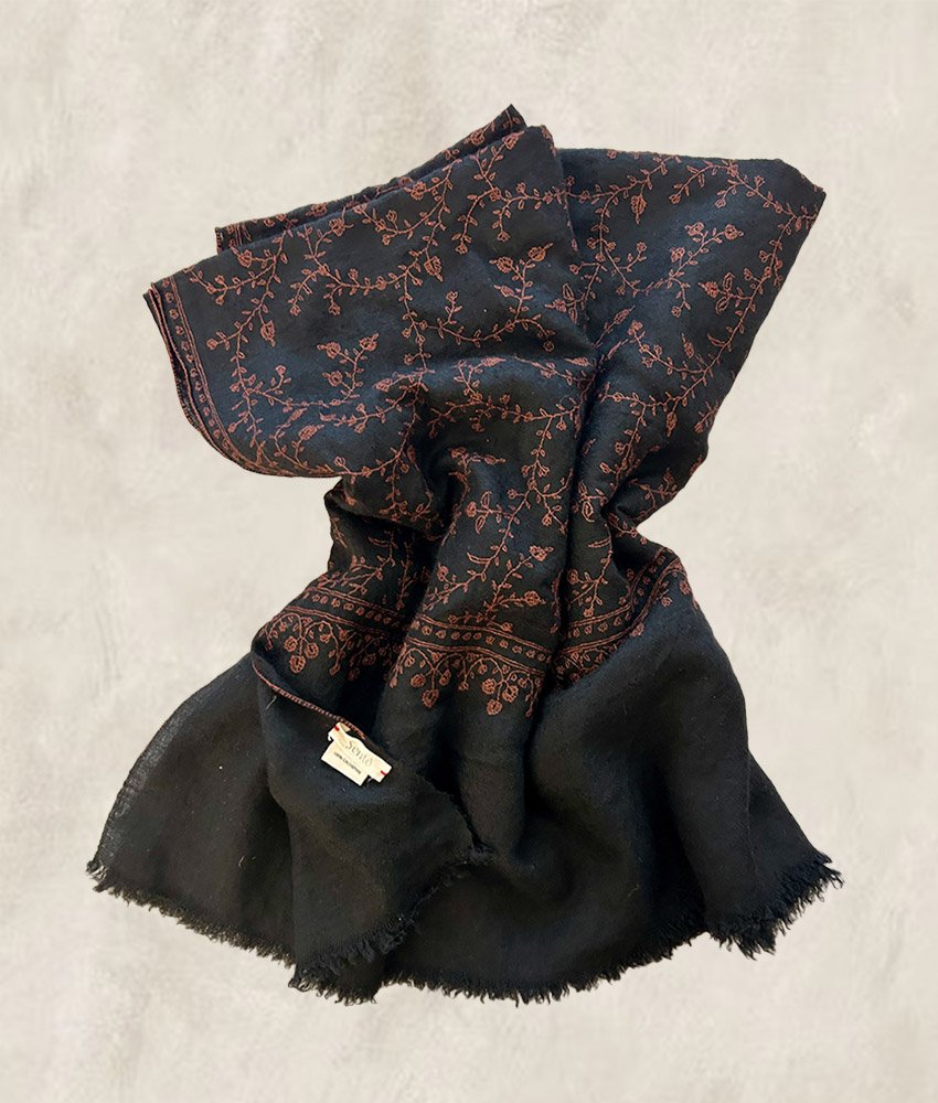 GRAND-PASHMINA-NOIR-ET-CHOCOLAT-03