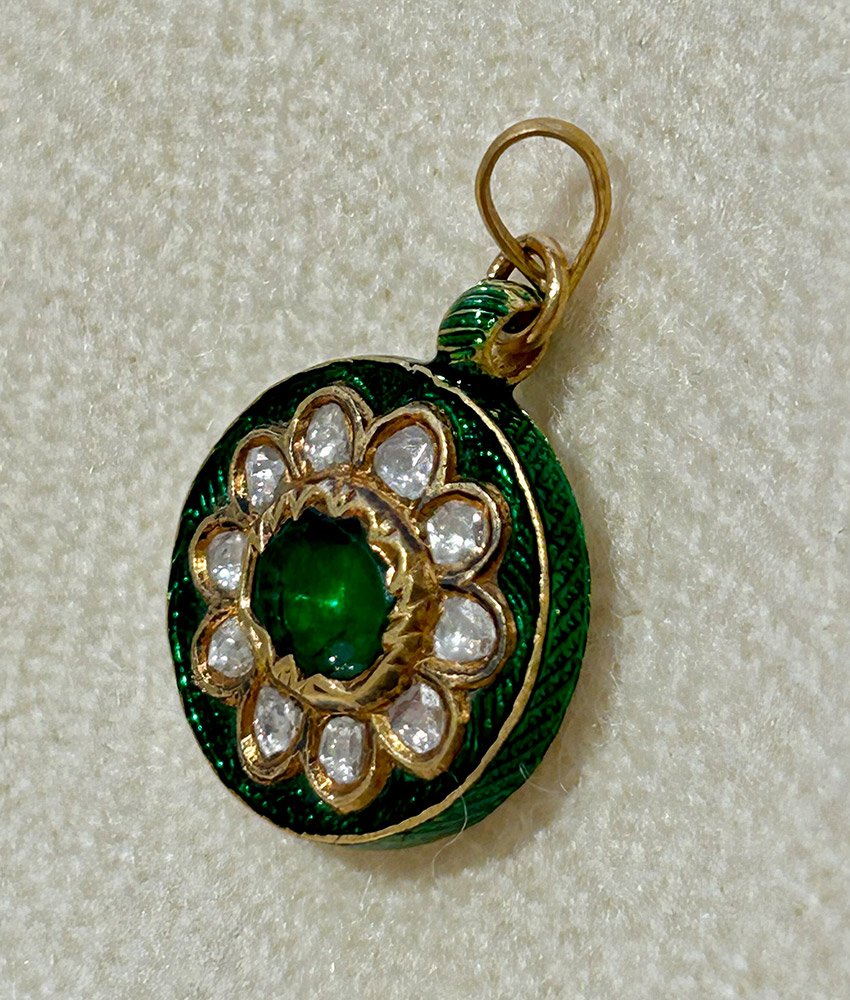 BOUCLES-D’OREILLES-PETITES-EMERAUDE-03