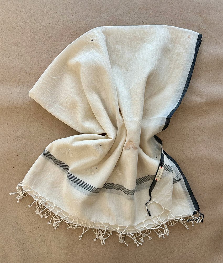 PAREO JAMDANI NATUREL ET NOIR