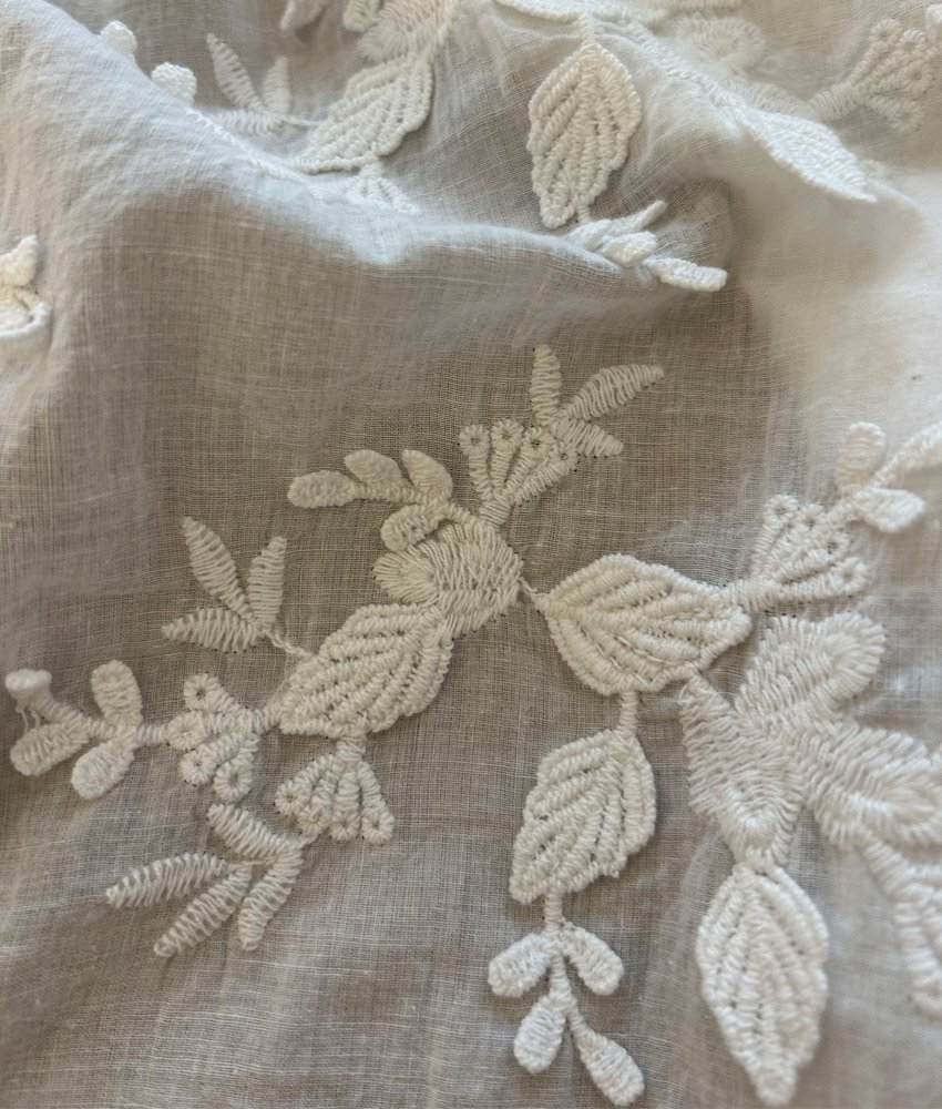 BLOUSE-KHADI-APPLIQUÉS-BLANCHE-05