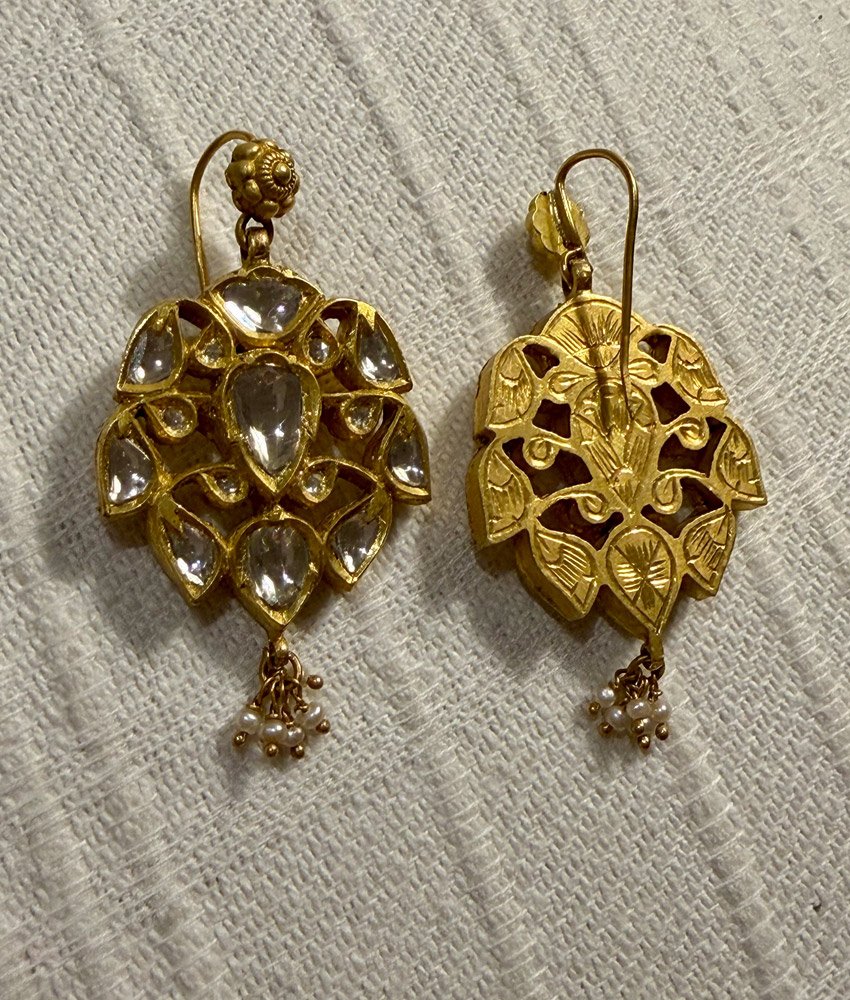 BOUCLES-D’OREILLES-DIAMANTS-02